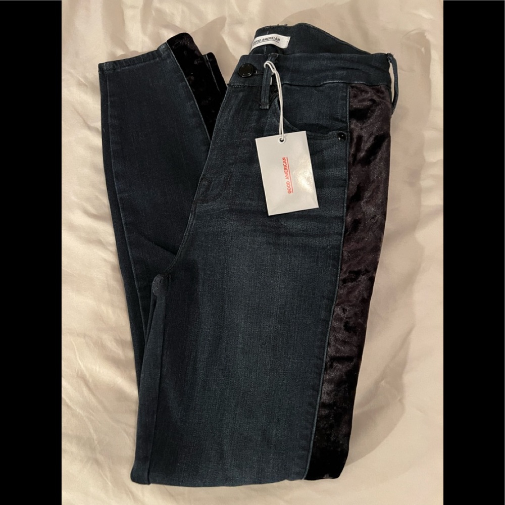 Brand New with Tags Good American Tuxedo Crop Jeans